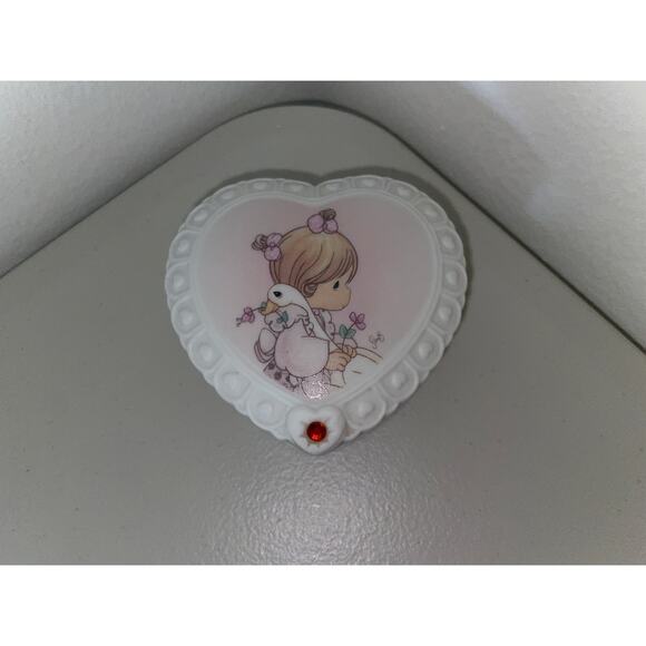 Precious Moments Trinket Box "July" Ruby 1996 Enesco Porcelain Figure - Picture 1 of 5